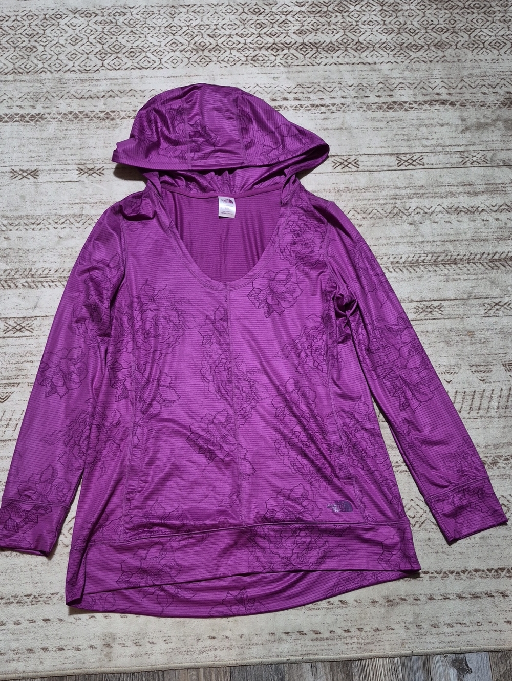 The North Face Women's Purple Floral Hooded Long Sleeve Top